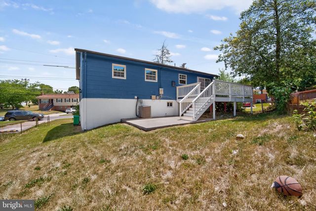 4203 JOHN ST, Suitland, MD 20746
