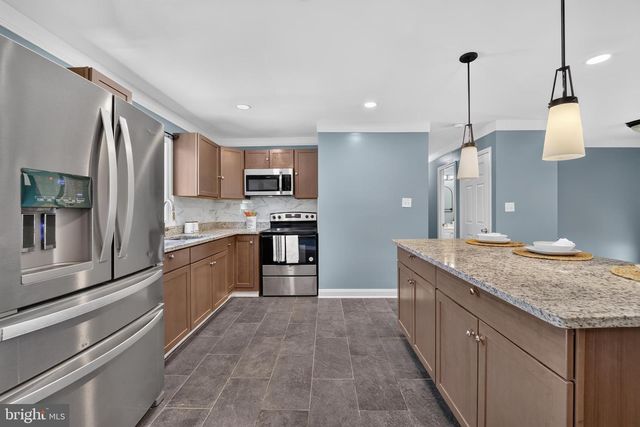 4203 JOHN ST, Suitland, MD 20746