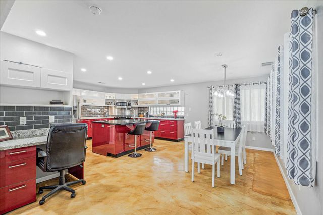 25814 Water Ridge Drive, Houston, TX 77336