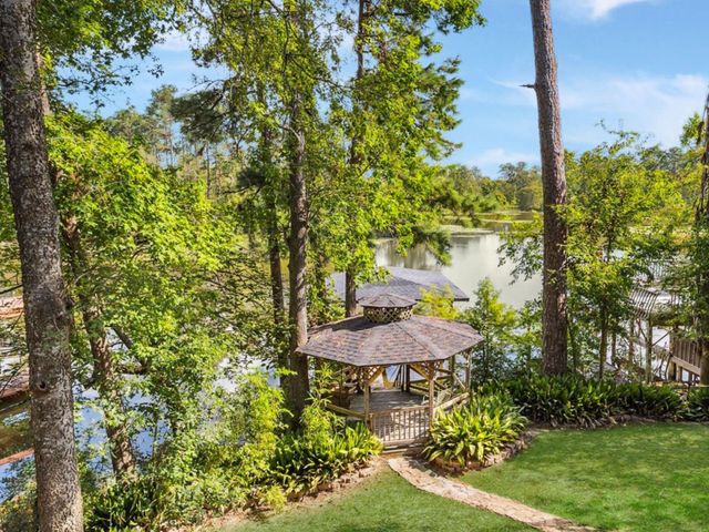 25814 Water Ridge Drive, Houston, TX 77336