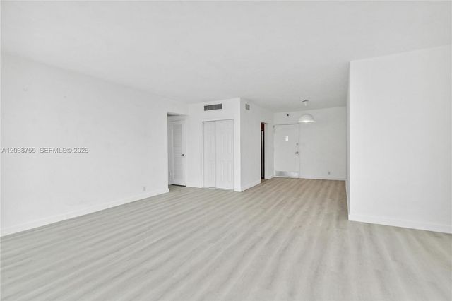 1200 W Ave 515 515, Miami Beach, FL 33139