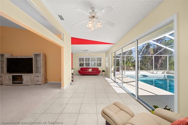 3288 Popinjay Avenue, Lake Placid, FL 33852