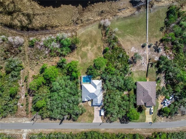 3288 Popinjay Avenue, Lake Placid, FL 33852