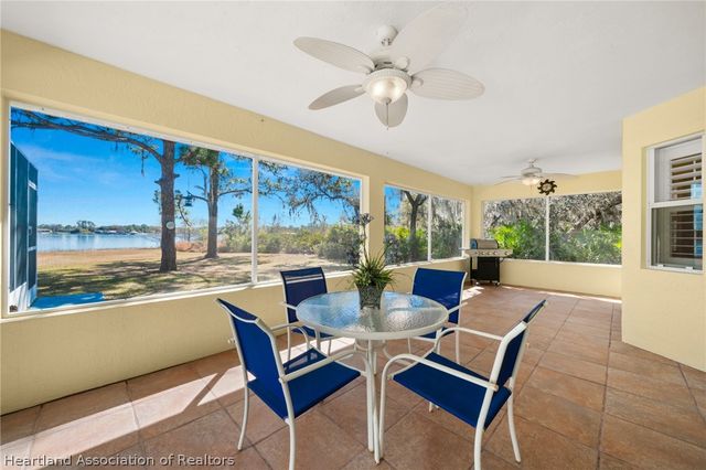 3288 Popinjay Avenue, Lake Placid, FL 33852