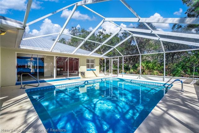 3288 Popinjay Avenue, Lake Placid, FL 33852