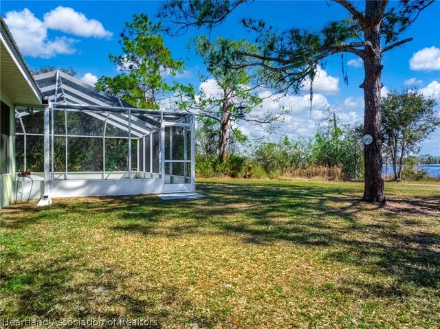3288 Popinjay Avenue, Lake Placid, FL 33852