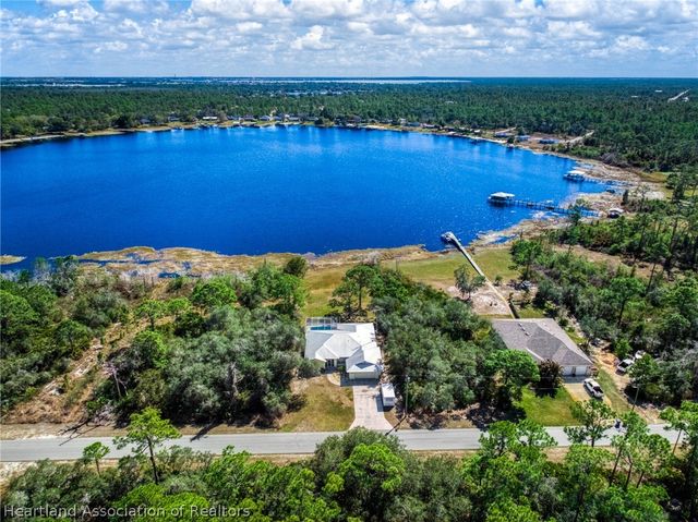 3288 Popinjay Avenue, Lake Placid, FL 33852