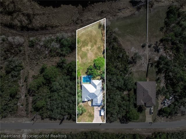 3288 Popinjay Avenue, Lake Placid, FL 33852