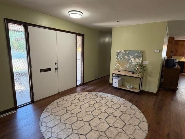 1019 N Chipper Lane, Wichita, KS 67212