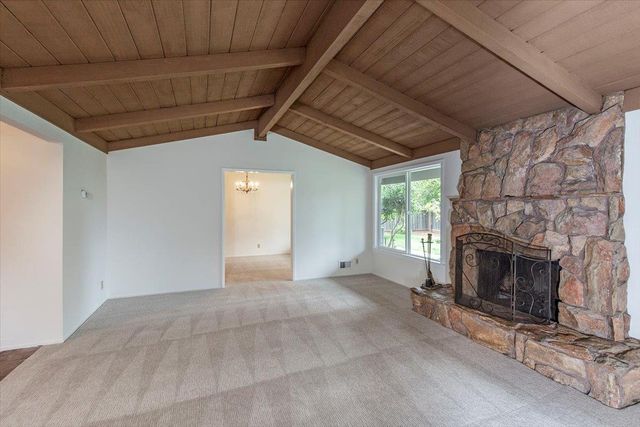 20077 Ljepava Drive, Saratoga, CA 95070