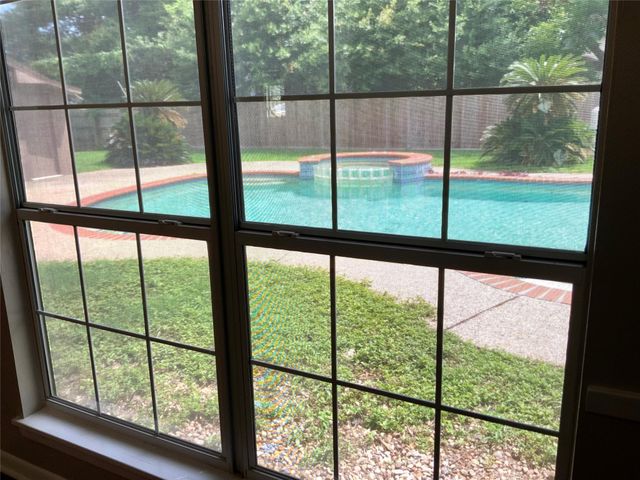 5101 Arrowhead Drive, Baytown, TX 77521