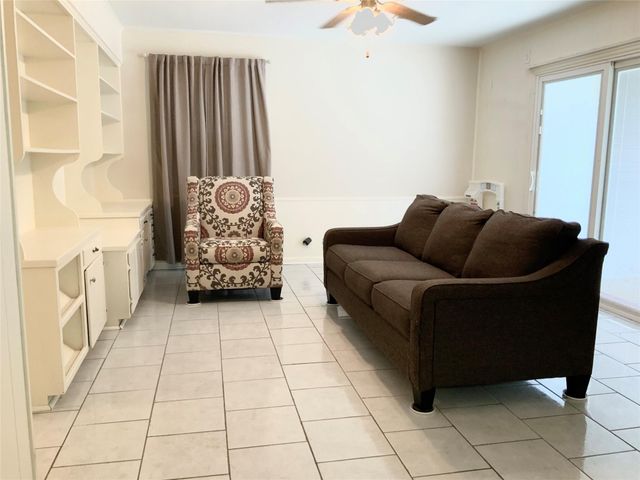 5101 Arrowhead Drive, Baytown, TX 77521