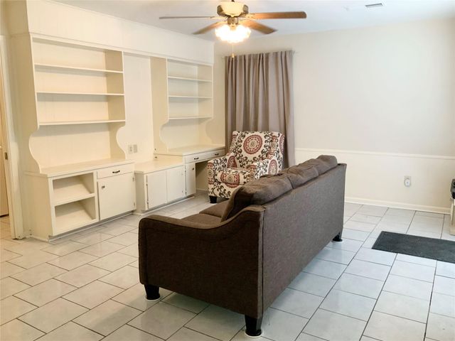 5101 Arrowhead Drive, Baytown, TX 77521