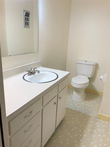 5101 Arrowhead Drive, Baytown, TX 77521