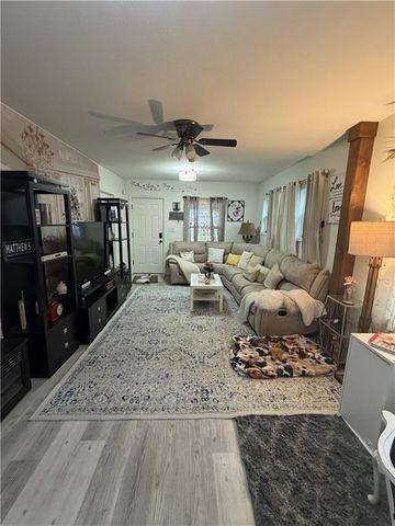 2816 N 21st Street, Kansas City, KS 66104