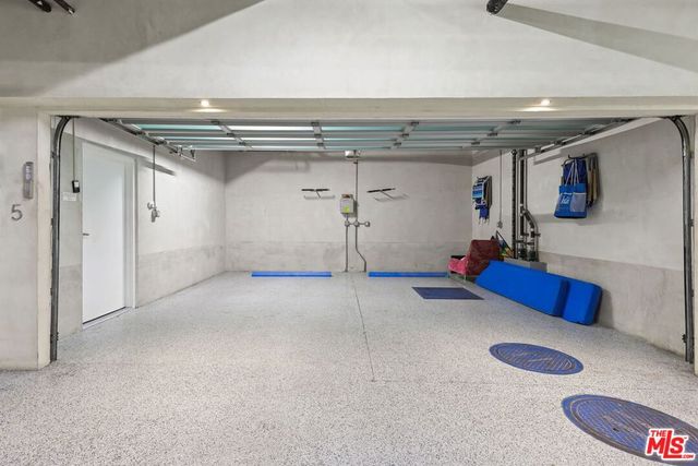 1719 Appian Way 5, Santa Monica, CA 90401