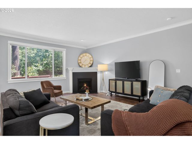 15213 Se PEBBLE BEACH Dr, Happy Valley, OR 97086