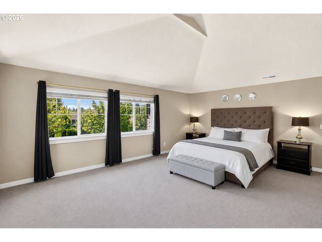 15213 Se PEBBLE BEACH Dr, Happy Valley, OR 97086