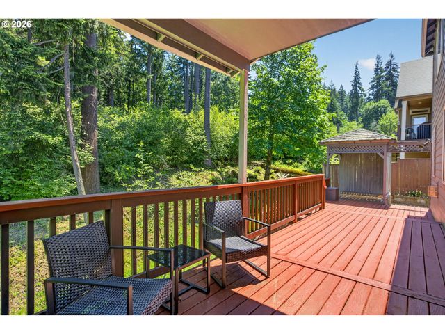 15213 Se PEBBLE BEACH Dr, Happy Valley, OR 97086