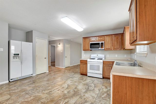 12319 Chute Forest Drive, Houston, TX 77014