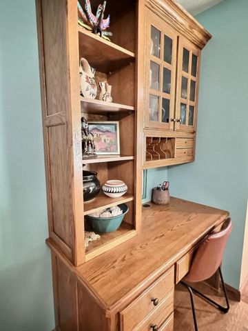 1811 W Village Lane, Springfield, MO 65807