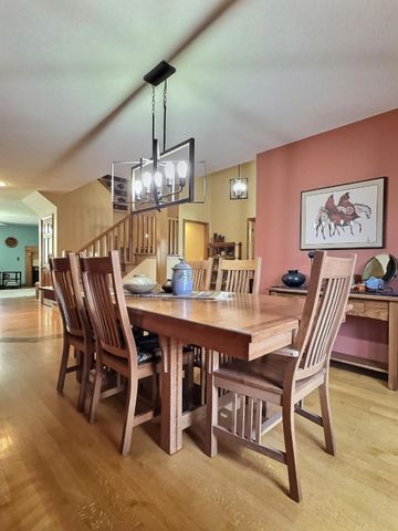 1811 W Village Lane, Springfield, MO 65807