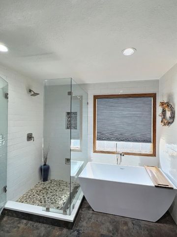 1811 W Village Lane, Springfield, MO 65807