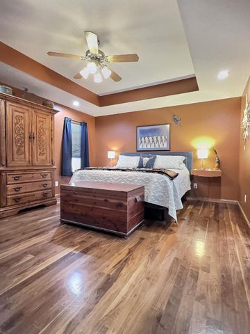 1811 W Village Lane, Springfield, MO 65807