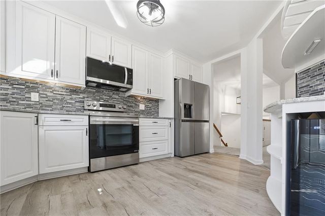 432 Barrel Way, Ball Ground, GA 30107