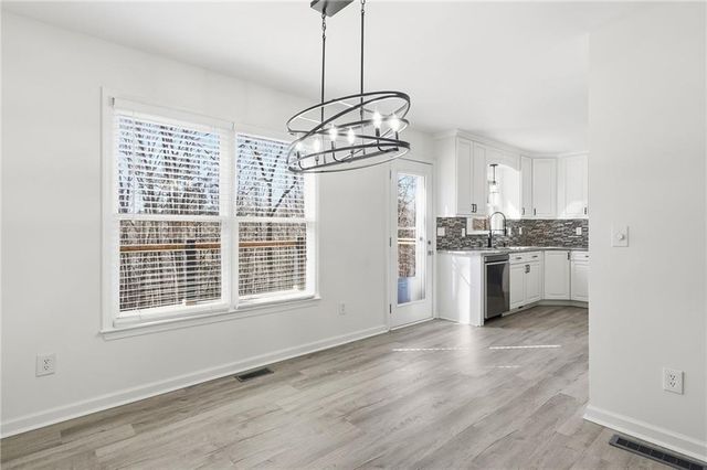 432 Barrel Way, Ball Ground, GA 30107