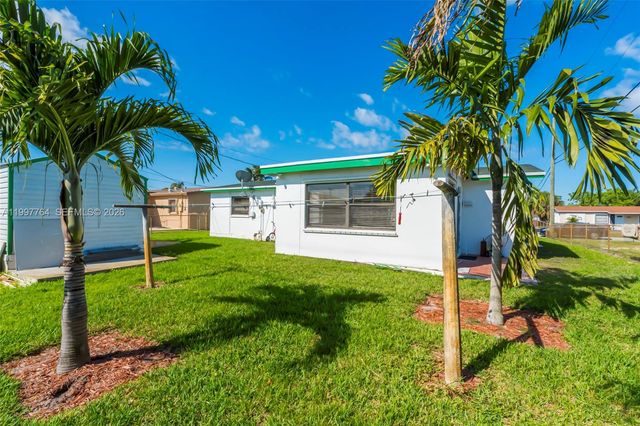 1820 NW 35th Ter, Lauderhill, FL 33311