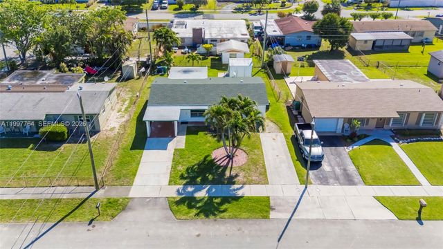 1820 NW 35th Ter, Lauderhill, FL 33311