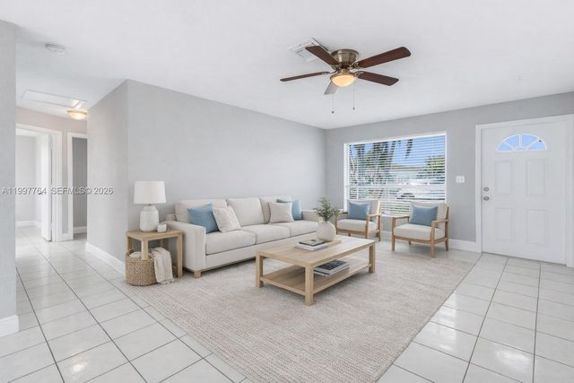 1820 NW 35th Ter, Lauderhill, FL 33311