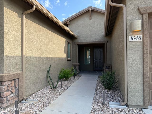 1646 W Aristides Street, Tucson, AZ 85704