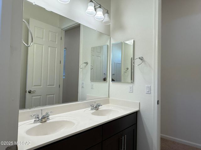 1646 W Aristides Street, Tucson, AZ 85704