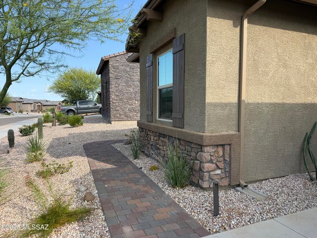 1646 W Aristides Street, Tucson, AZ 85704