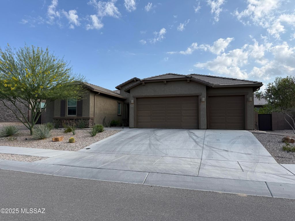 1646 W Aristides Street, Tucson, AZ 85704