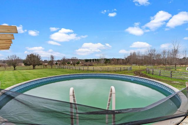 7200 E Potter Road, Davison, MI 48423