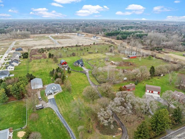7200 E Potter Road, Davison, MI 48423