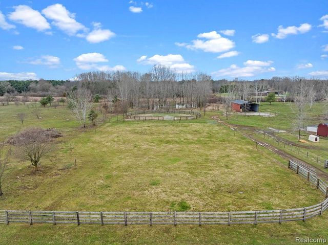 7200 E Potter Road, Davison, MI 48423