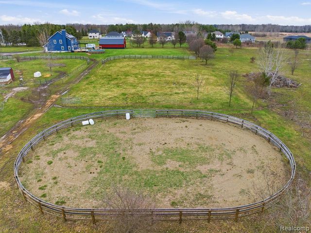 7200 E Potter Road, Davison, MI 48423