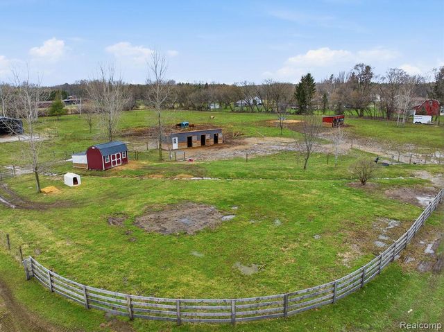 7200 E Potter Road, Davison, MI 48423