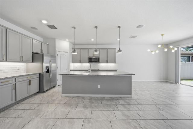 11009 GREEN HARVEST DRIVE, Riverview, FL 33578