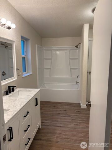 18420 33rd Street Ct NW, Lakebay, WA 98349