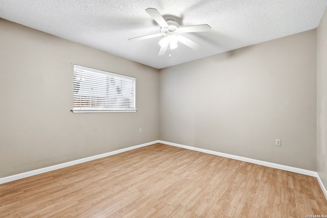 8411 Aristotle, Universal City, TX 78148