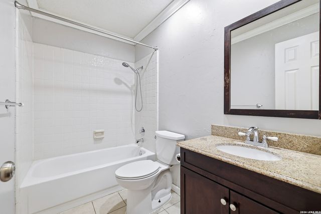 8411 Aristotle, Universal City, TX 78148