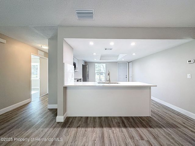 23015 Mayfair Road, Land O'lakes, FL 34639