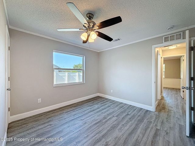 23015 Mayfair Road, Land O'lakes, FL 34639