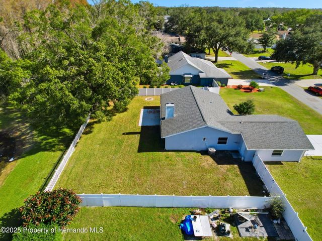 23015 Mayfair Road, Land O'lakes, FL 34639