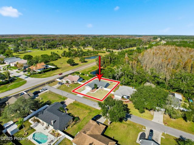 23015 Mayfair Road, Land O'lakes, FL 34639